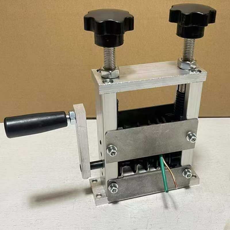 废旧电线去皮用手摇小型剥线机可接手电钻五刀六孔多刀剥线机