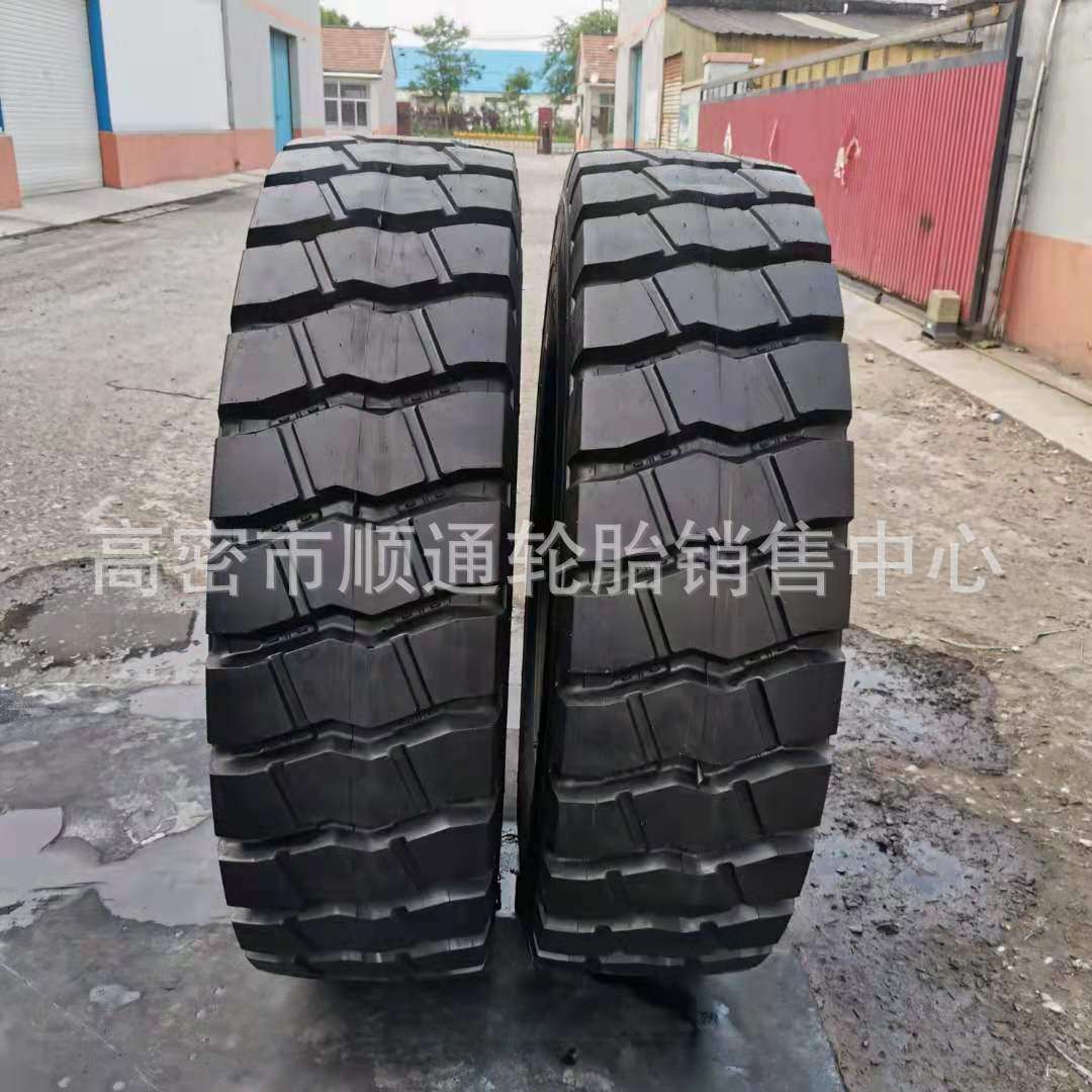 华鲁矿山车轮胎14.00R25钢丝工程轮胎1400R25 18.00R25 1800R25