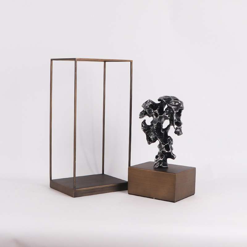 现代新中式太湖石铁艺框架展示摆件展厅售楼处大堂隔断茶几饰品