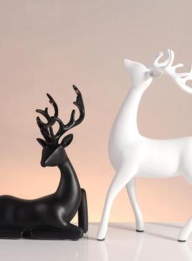 黑白色麋鹿一对软装轻奢风家居装饰工艺品酒柜电视柜摆件