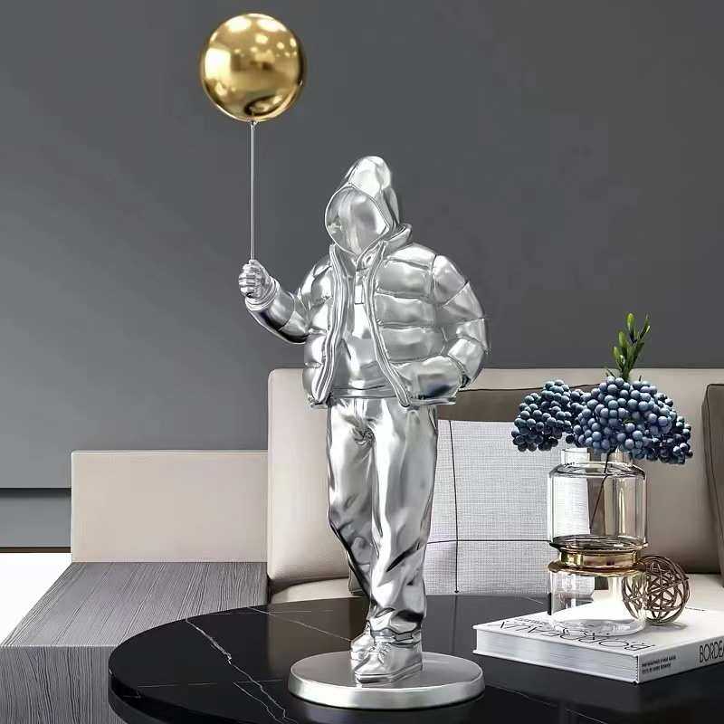 创意人物拿气球客厅玄关电视柜摆件家居饰品现代轻奢办公室工艺品,3C数码配件,摄像机配件,淘宝优惠券,粉丝福利购,淘宝优惠卷