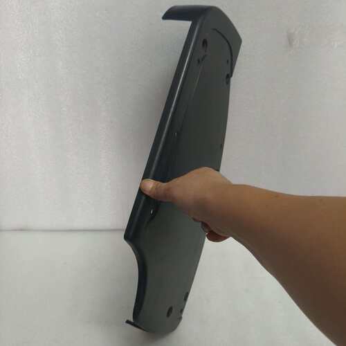 现代485/385/305/225/215-9挖机配件左控制箱下侧盖71Q6-22010