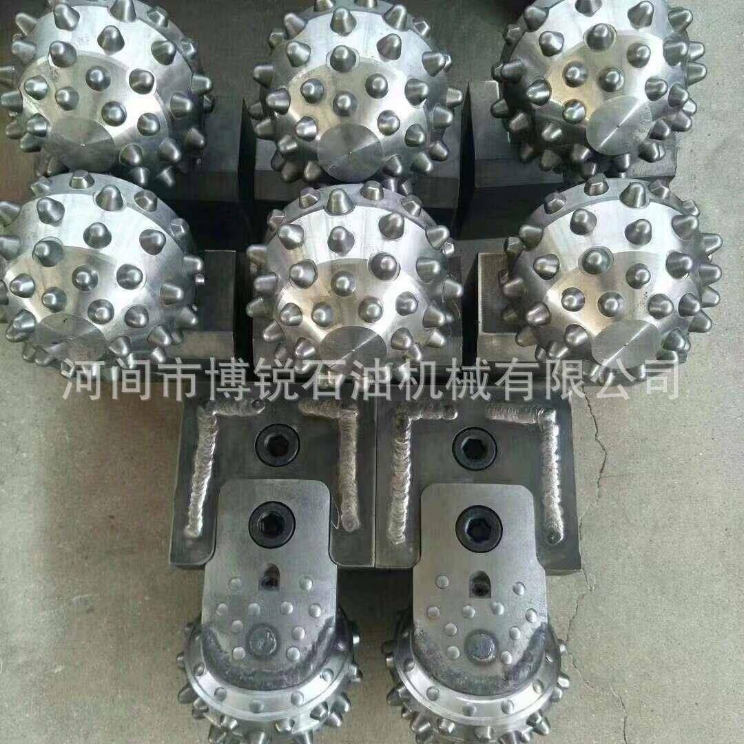 215215牙扩轮掌片旋挖挖钻头穿越钻头非开岩石孔器