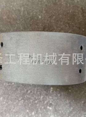 山工原件装推备卡特SEM832F土XPI机轴套6086674