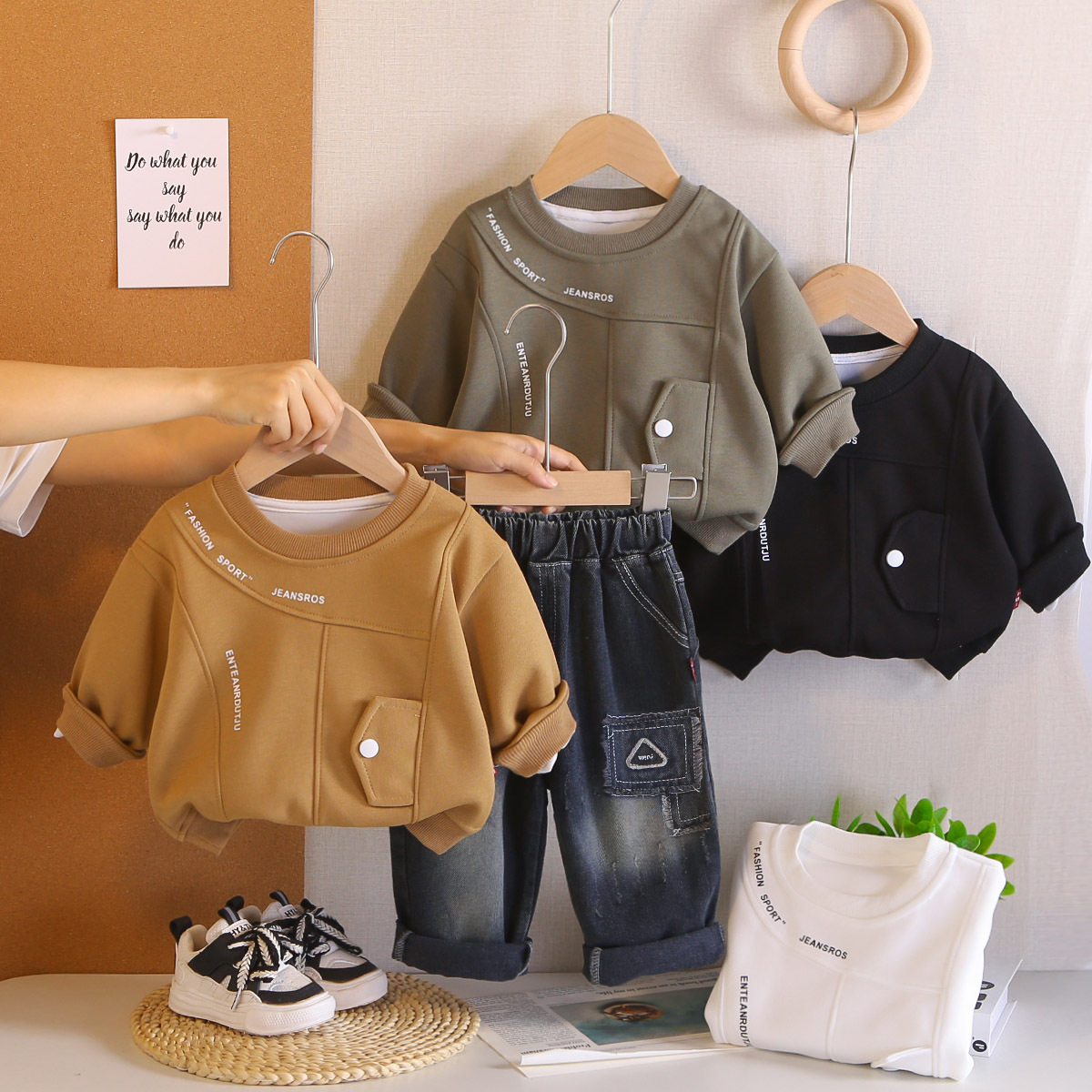 2025童卫衣套装春季新款男童韩版2025中小童拼接运动套装休闲童装