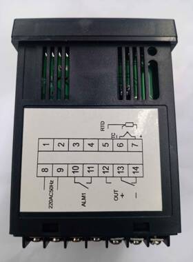 CH02电CH702-YJW0112H*ANPT100CB702-4110上海誉赫子7温控器