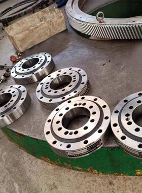 01.20.2500010.20.2盘型回转支撑转轴承齿式回转支承小型回无转轴