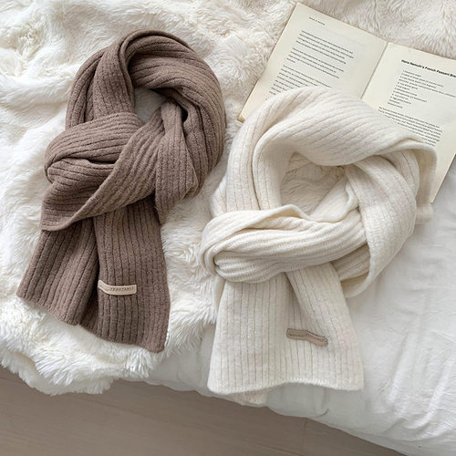 围巾女冬季高级感新款纯色仿羊毛