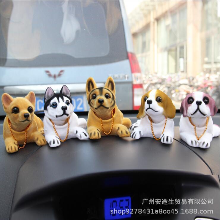 汽车摆件创意摇头狗毛绒树脂小狗狗车载车内中控台摆设可爱装饰品