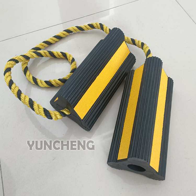 橡胶止轮块 橡胶挡  车轮止退器  飞机轮挡  云程价优