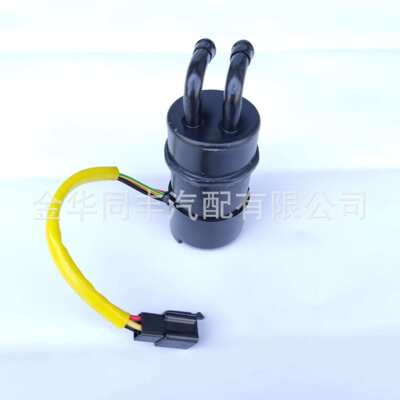 跨境适用Suzuki VS800 Intruder 燃油泵15100-38A10厂价直销油泵