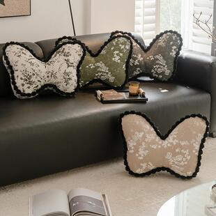 2025新中式蝴蝶抱枕室内客厅沙发靠枕装饰中国风花卉高级感靠背垫