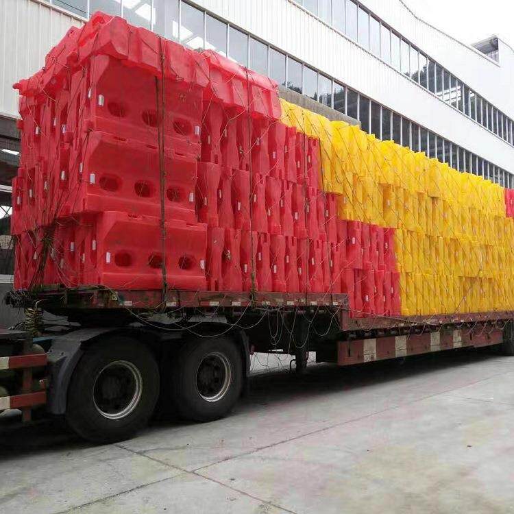 滚塑水马围挡高速公路警示水马红色防撞交通水马防护栏路防撞水马