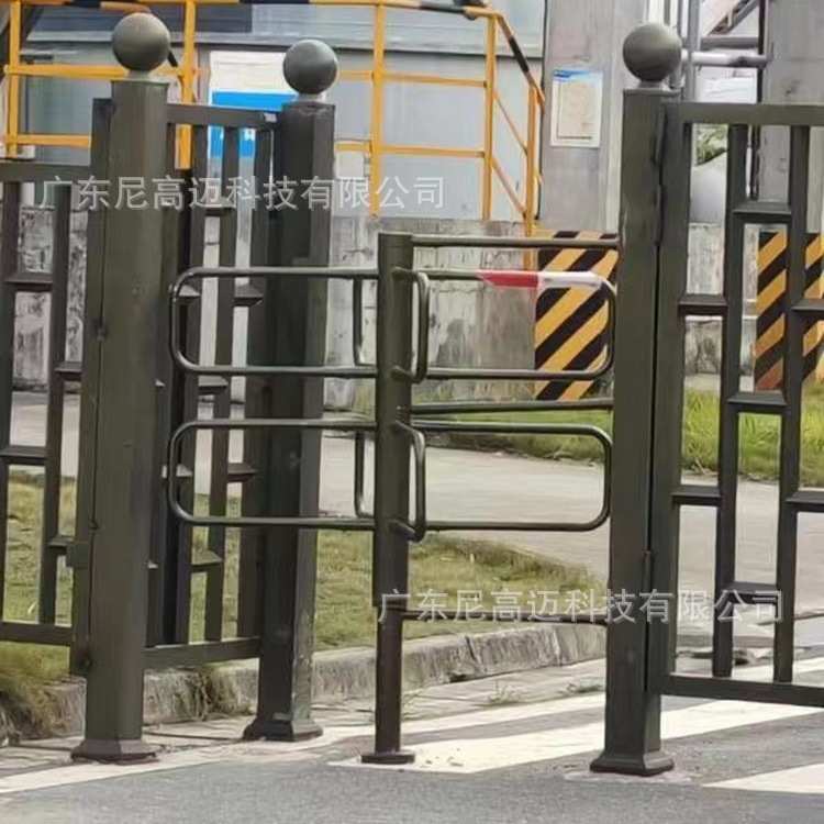 供应化工厂限行通道单向旋转闸拦门不锈钢烤漆十字杆式半高转闸机