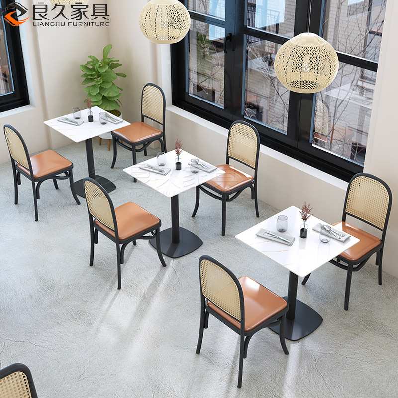 主题餐厅卡座沙发咖啡奶茶甜品店编藤铁艺餐椅西餐厅桌椅组合厂家