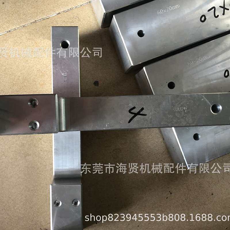 胶袋打孔吊卡袋打孔机气动打孔4mm卡袋打孔机厂家