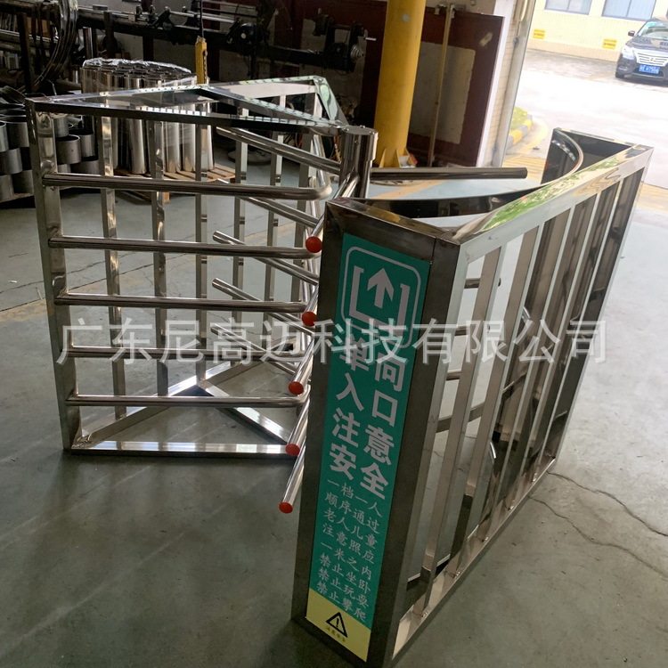 供应矩形半高旋转单向道匝游乐场车站景区不锈钢出入旋转门厂家