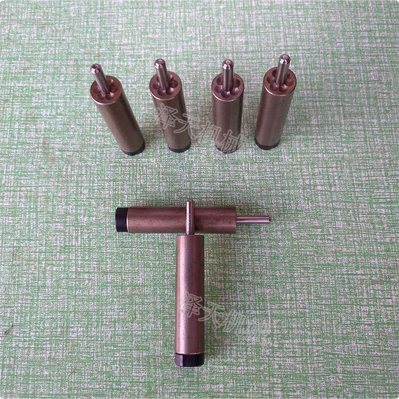 铆钉机浮心模下模 铆钉机配件半空心铆钉模具冲针 翻边模卷边模具