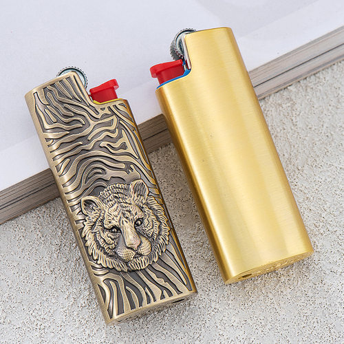 YF922-J5浮雕虎头金属火机套BIC
