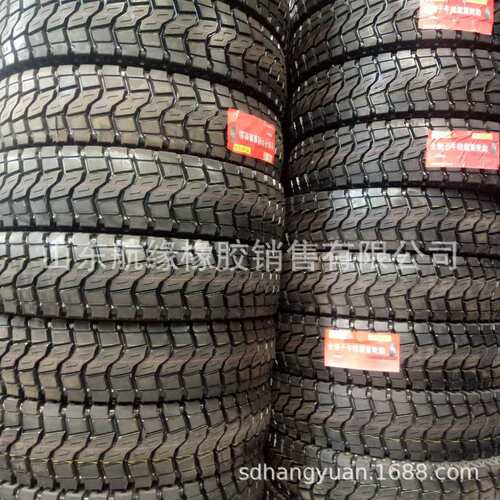 矿用轮胎 900R20 10.00R20 11.00R20 12.00R20卡车货车钢丝轮胎