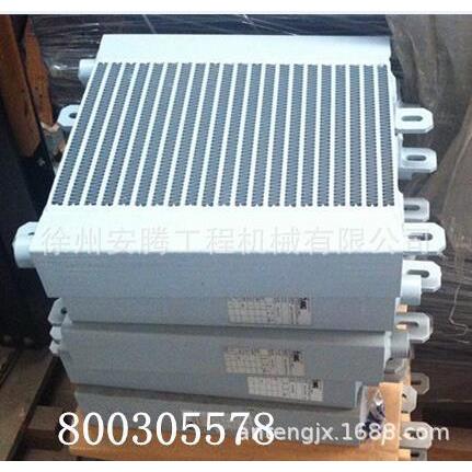 配件XE80CXE80EXE85CXE135B燃油散热器800305578