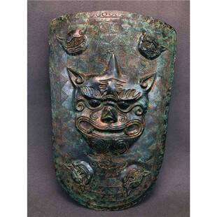 古代防御兵器战国铜盾牌影视道具高47厘米 ,宽32厘米 ,重7.6斤