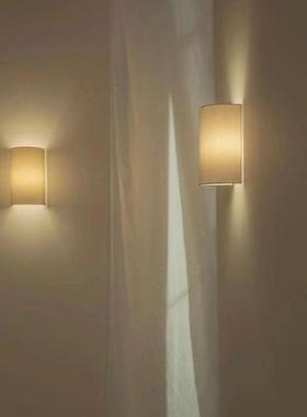 西班牙Singular设计师法式壁灯现代简约亚麻布卧室床头走廊氛围灯