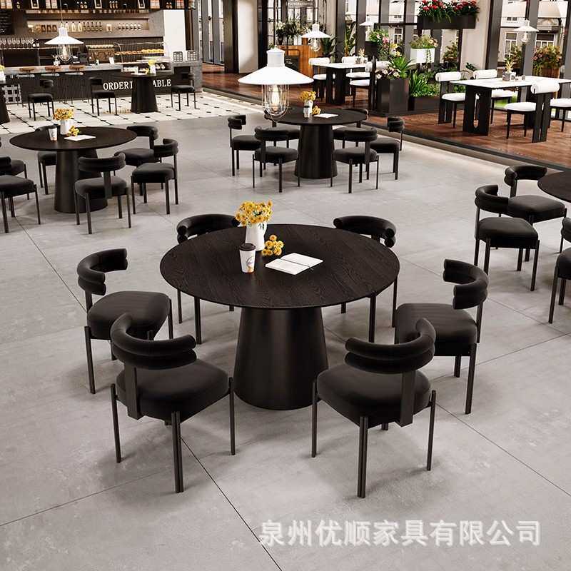 中古风实木圆形餐桌家用小户型复古饭桌餐厅咖啡厅接待黑色圆桌