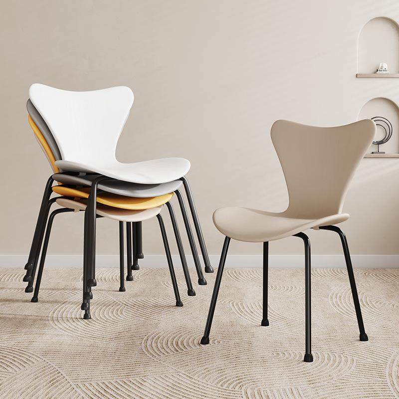 塑料椅子可叠放简约铁艺休闲餐椅家用感商用吃饭餐桌凳子靠y^,玩具/童车/益智/积木/模型,毛绒/玩偶/公仔/布艺类玩具,淘宝优惠券,粉丝福利购,淘宝优惠卷