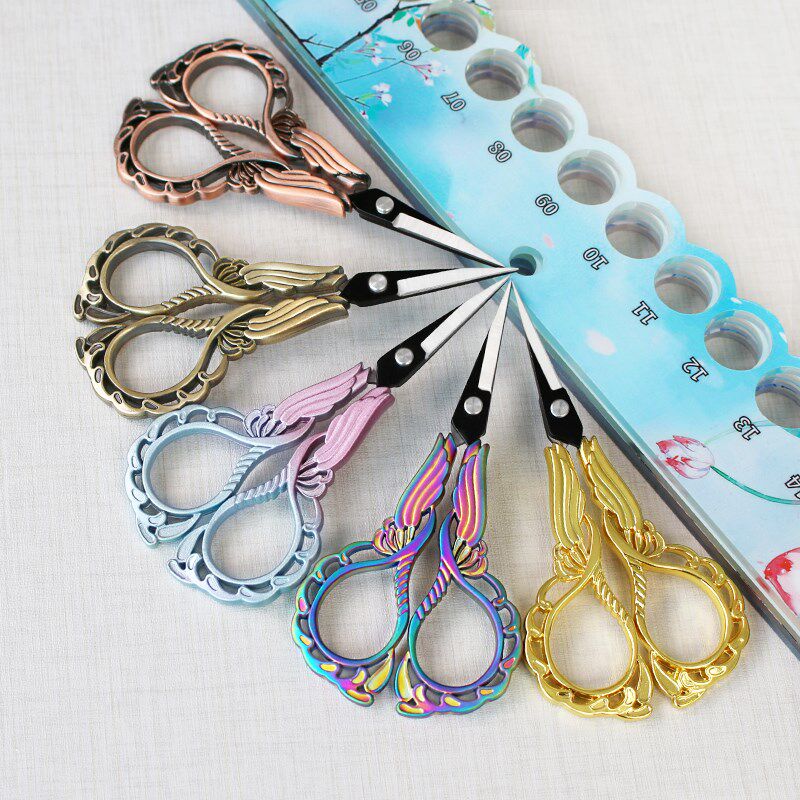 佛手莲花剪刀十字绣专用工具家用绣花裁缝尖头剪不锈钢复古小剪刀