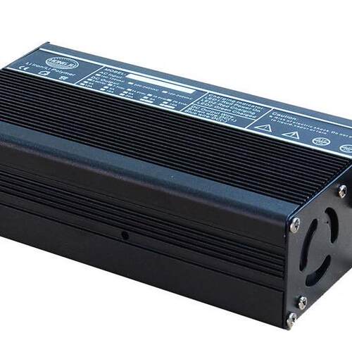 60V4A铅酸蓄电池充电器 24V10A12V15A36V6A48V5A三轮车充电器