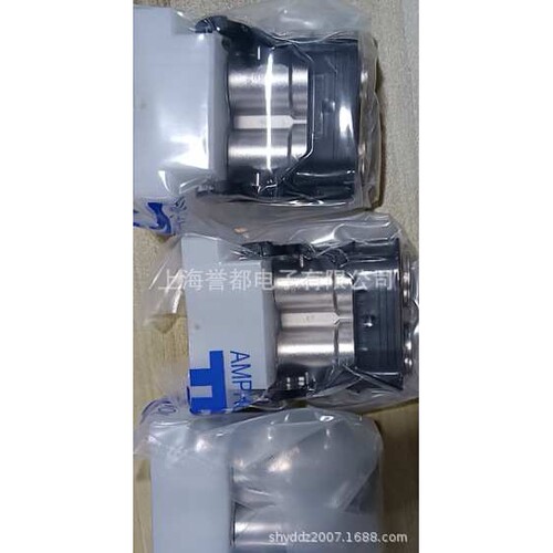 汽车连接器PL182X-301-35 插头 护套 含端子