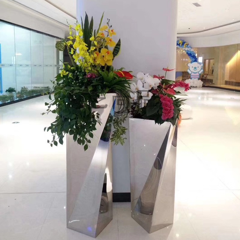 不锈钢花瓶 个性时尚花盆 落地金属花插 花器摆件 剧组道具花瓶