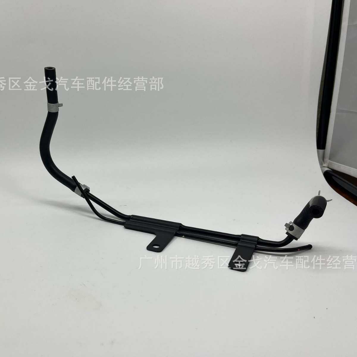 254682C400适用于现代起亚劳恩斯酷派ROHENS-COUPE发动机水管