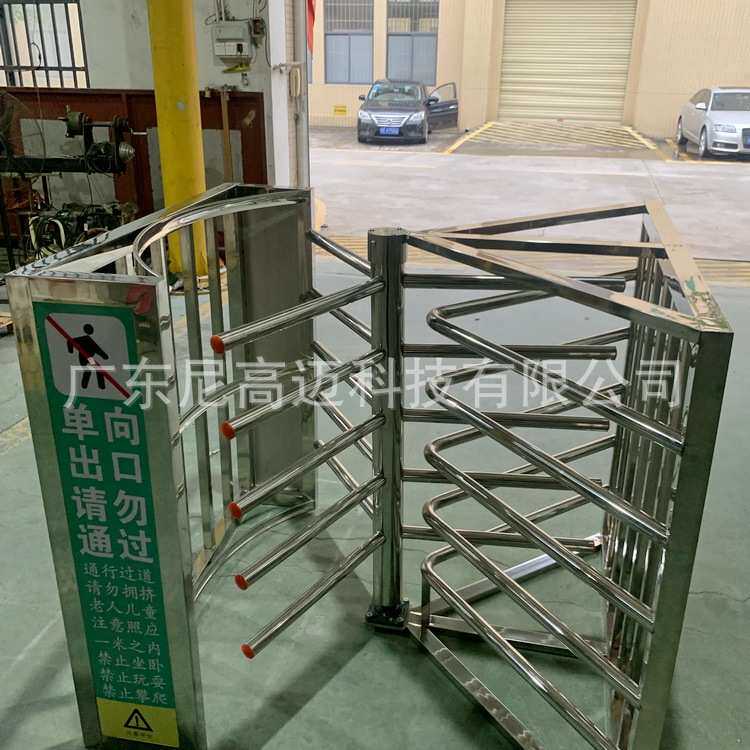 连锁超市单向半高旋转闸门 不锈钢十字三辊栏杆手动旋转闸 单项道