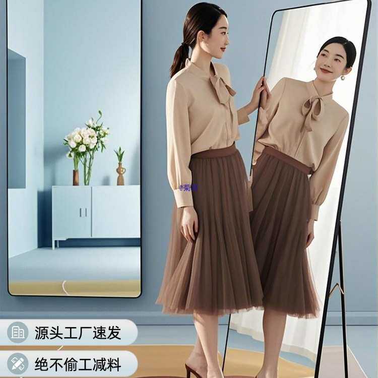 2025年新款穿衣镜高清全身镜落地镜家用高颜值镜子可悬挂显瘦镜子