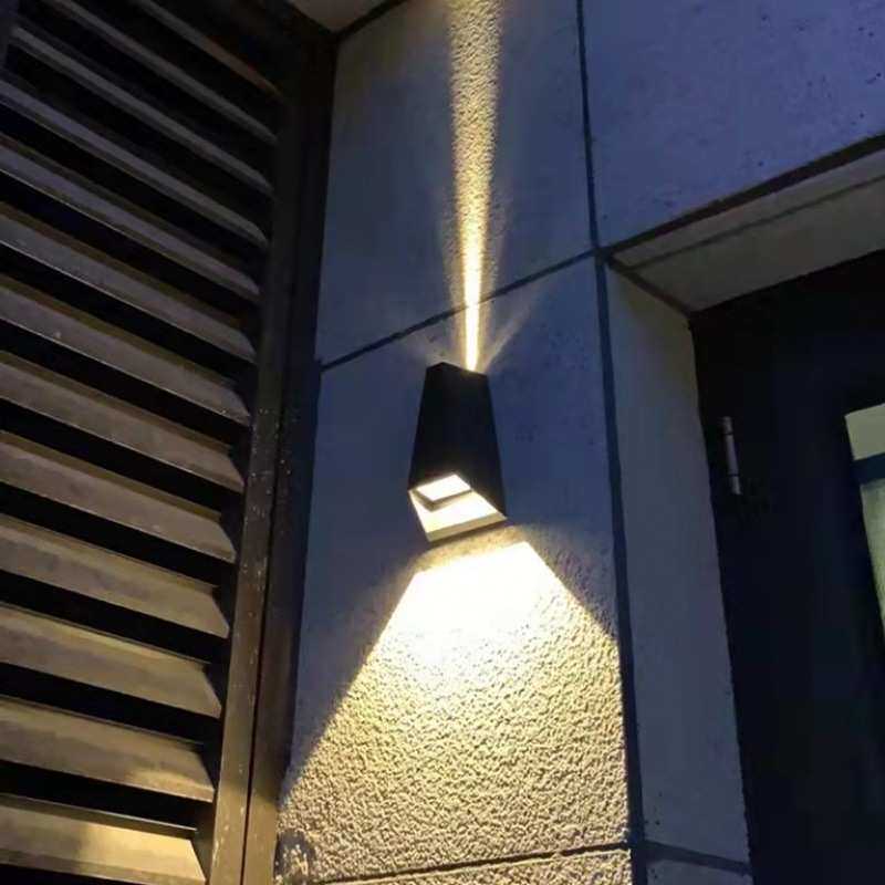 led现代简约户外防水别墅室内室外庭院外墙灯过道阳台梯形壁灯