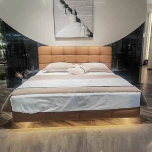 佛山源头工厂泡芙床主卧高端大气新款1.85意式极简轻奢真皮大床