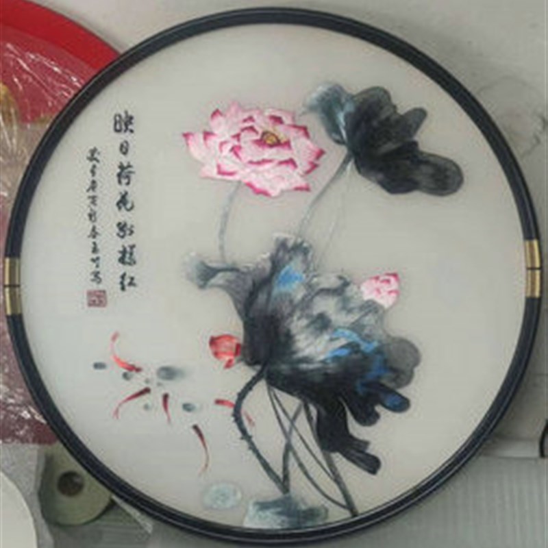 苏厅刺绣机绣仿手工映圆荷花别样红日形走廊玄关餐州带框成品挂画
