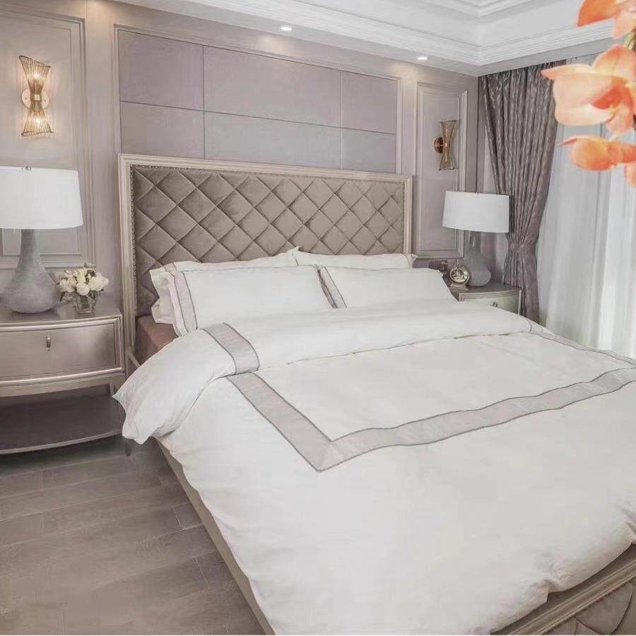 美式乡村实木床轻奢床现代简约主卧1.8米双人床雕刻方块布艺菱形