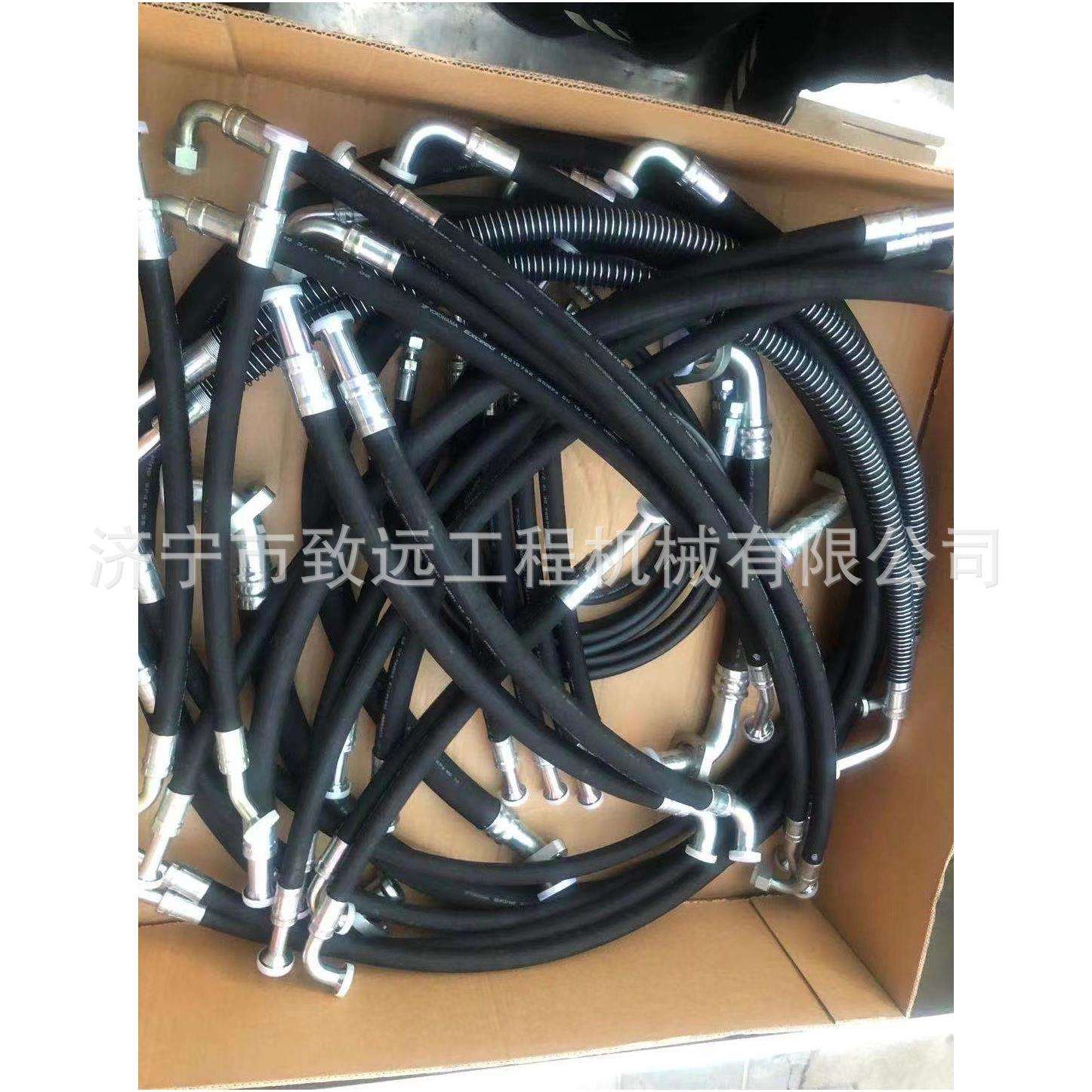 小木公挖掘机PC360-8MO空滤软管/207-01-72391