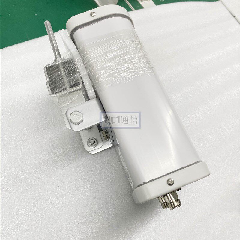 移动50 N79定向天线4800-49G0MHz 6定 12dBi双极化5向板状天线