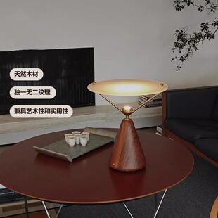 创意复古充电款小台灯360°旋转充储一体触控开关无极调光