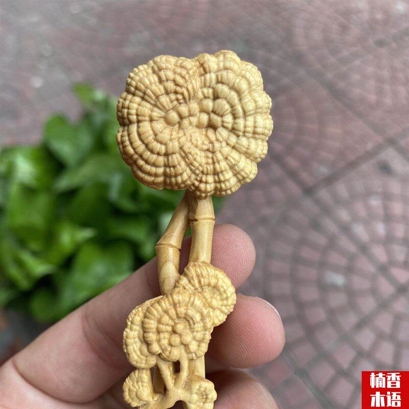小叶黄杨木雕刻车挂件吉祥手把件雕汽文玩把件工艺品灵参人芝如意