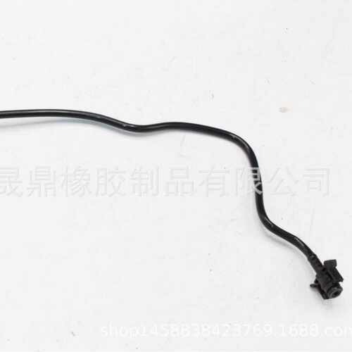 适用于福特 蒙迪欧 福克斯  翼虎 冷却液管 塑料管 6G918C012CF