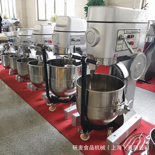 研麦工厂供应商用打蛋机 规格全80L大容量 三种功能 和面打蛋拌馅