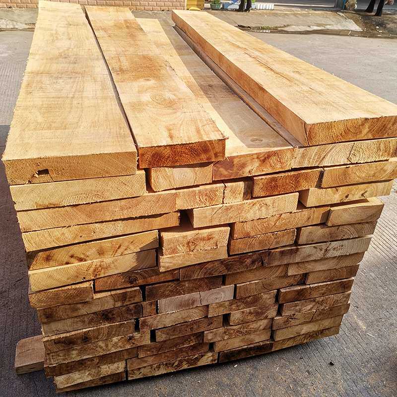 橡胶木实木木方条原木切割指接板桌椅家具板原材料国产橡胶木