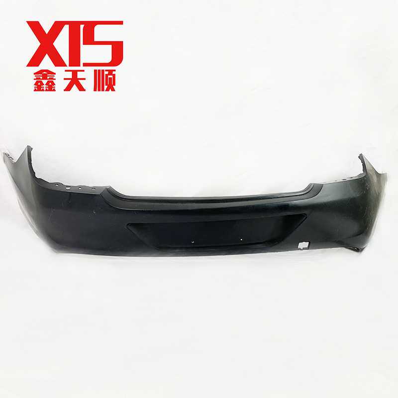 适用于标致308后保险杠后保险杠皮后包围后蒙皮1607766880