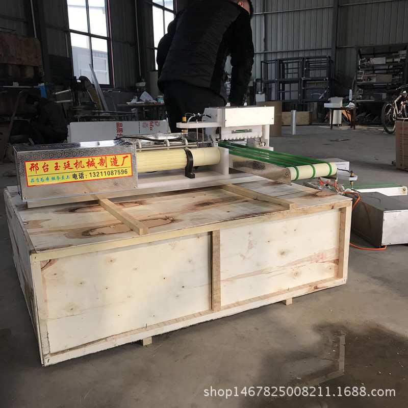 穿串机烧烤羊肉新型穿肉机多功能手动穿串机食品机械厂家现货