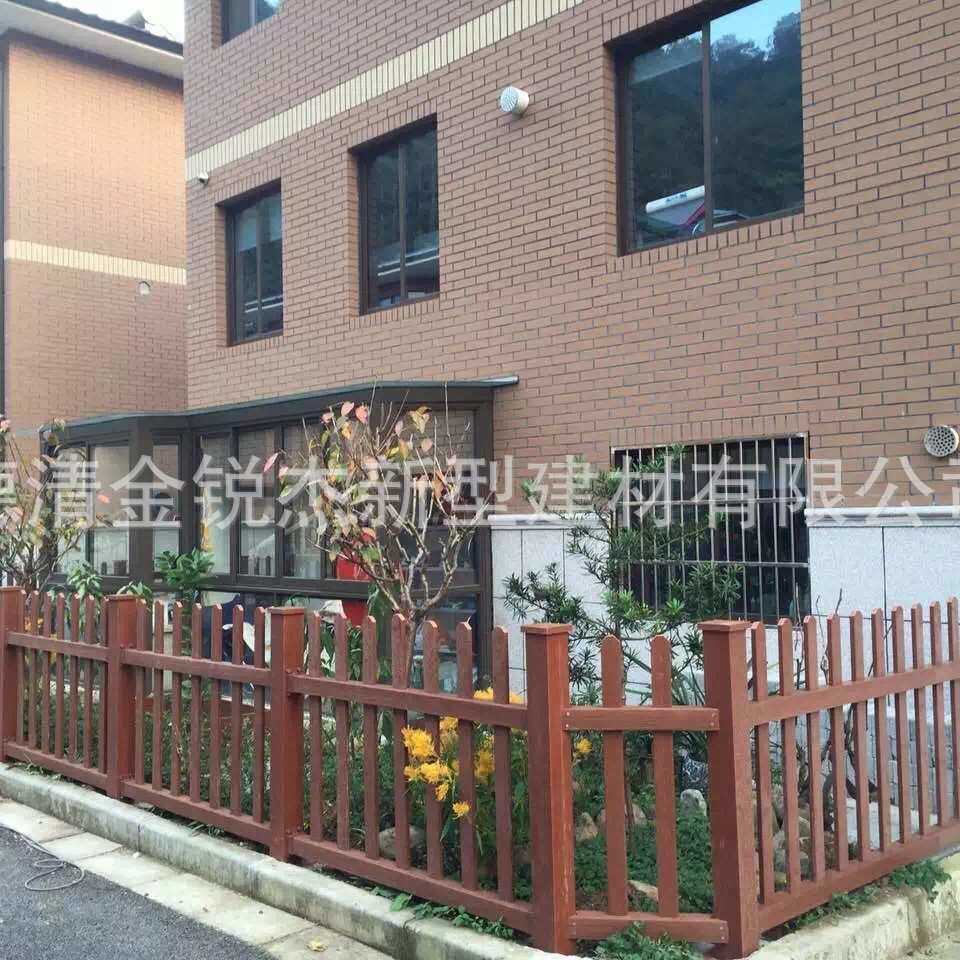 厂家供应PVC微发泡护栏道路方形隔离带公园花箱